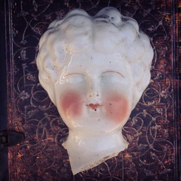 OLIVIA’S HEAD (1860s China Doll Piece)